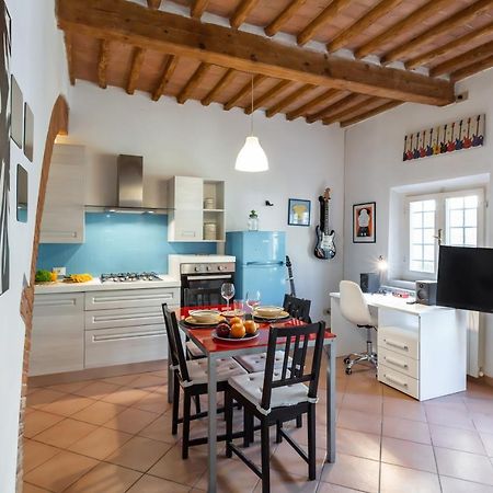 Cisanello Rock Apartment With Patio And Barbecue Piza Zewnętrze zdjęcie
